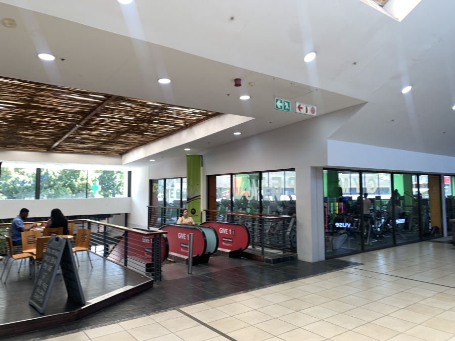 To Let commercial Property for Rent in Rondebosch Western Cape